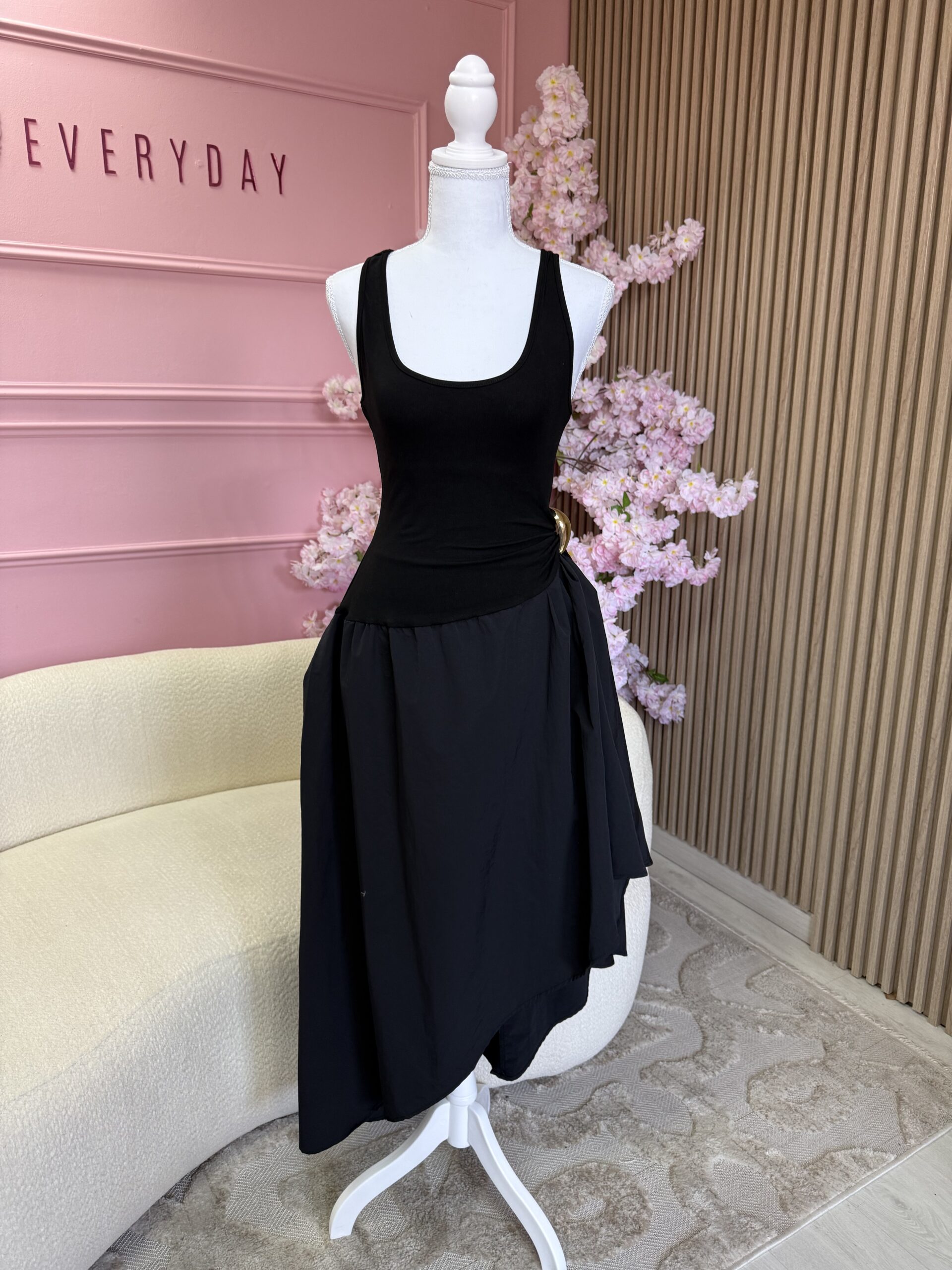 IMG_0809 Brie Dress - Image 1